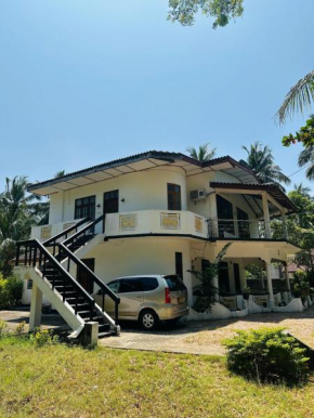 White House Villa